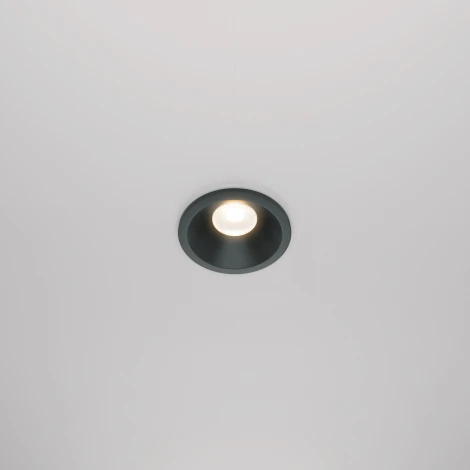 Встраиваемый светильник Zoom 3000K 1x6Вт 60° IP 65 LED Maytoni Technical DL034-01-06W3K-B (220V, круглые)