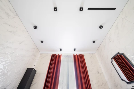 Накладной точечный светильник Denkirs DK3030 DK3080-BK (220V, куб)