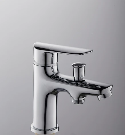 Смеситель Agger Splendid A0902500 для ванны с душем