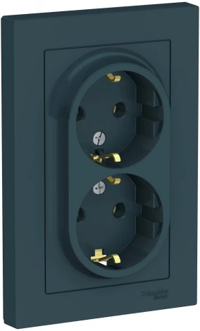 Розетка встраиваемая двойная с заземлением (изумрудный) Systeme Electric AtlasDesign ATN000824