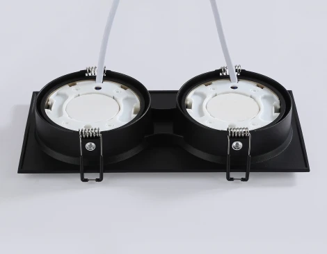 Светильник встраиваемый поворотный Ambrella Techno Spot TN52235