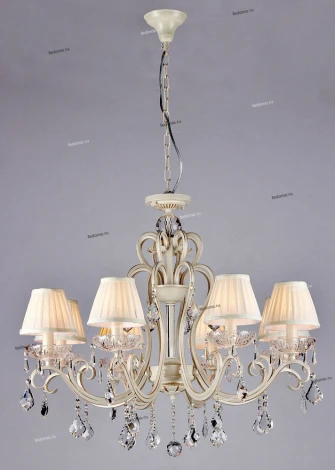 Подвесная люстра Maytoni Triumph ARM288-08-G