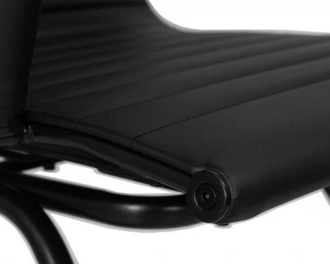 Набор 2 шт Офисное кресло для посетителей DOBRIN CODY BLACK (чёрный)