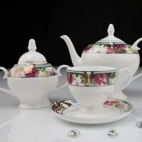 Чайный сервиз Цветущий сад 15 предметов, 6 персон арт. 125 125 Royal Aurel