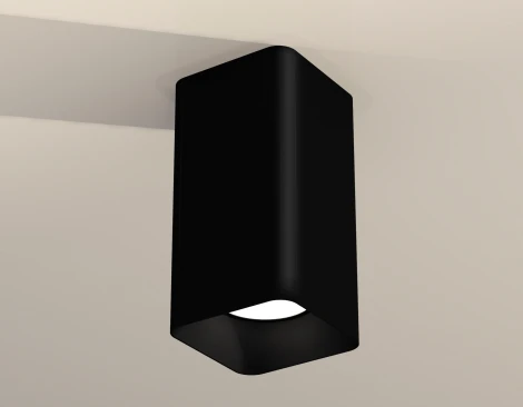 Накладной точечный светильник Ambrella Techno XS7821002 (220V, куб)