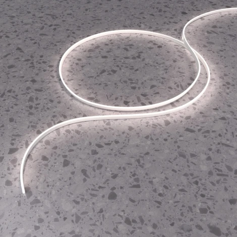 Гибкий неон 12x6 24В 10Вт/м 6000K IP67 5м Maytoni Изгиб поперек оптической оси 432031