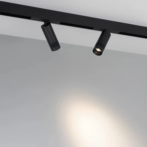 Трековый светильник магнитный MAG-SPOT-ZOOM-25-R35-7W Day4000 (BK, 20-55 deg, 24V) (Arlight, IP20 Металл) 053796 (LED)