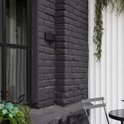 Архитектурная подсветка 4000K Uniel ULU-P20B-8W/4000K IP65 BLACK