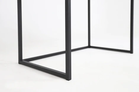 Трюмо Берген 2, Ивару