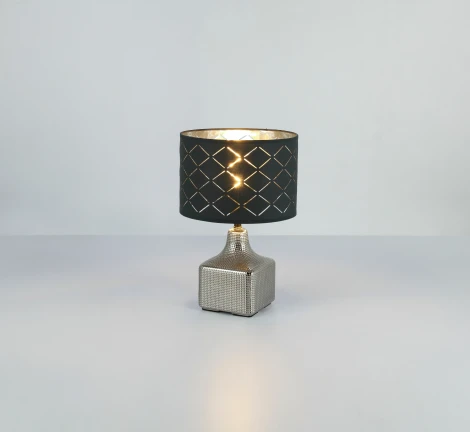 Интерьерная настольная лампа Globo Mirauea 21613