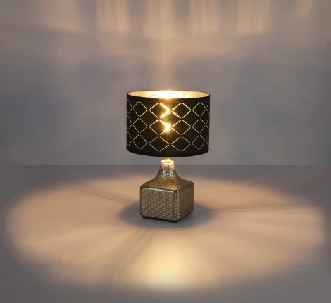 Интерьерная настольная лампа Globo Mirauea 21613