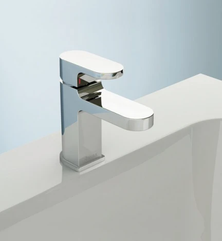 Смеситель Ravak Chrome CR 011.00 для раковины