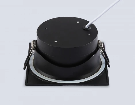 Светильник встраиваемый IP44 Ambrella Techno Spot TN6657