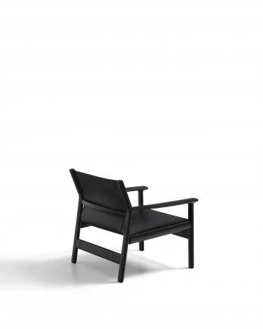 Кресло Jan из переработанной кожи черного цвета и ясеня в черном цвете La Forma (ex Julia Grup) 301336