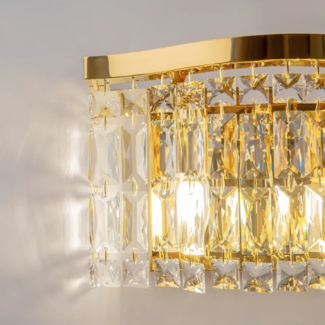 Настенный светильник Maytoni Dune DIA005WL-02G (220V)