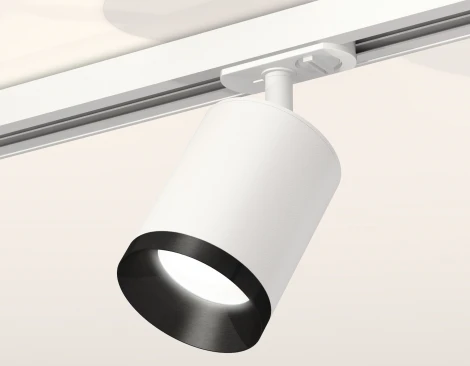 Комплект трекового светильника Ambrella TECHNO SPOT XT7421002 (220V)