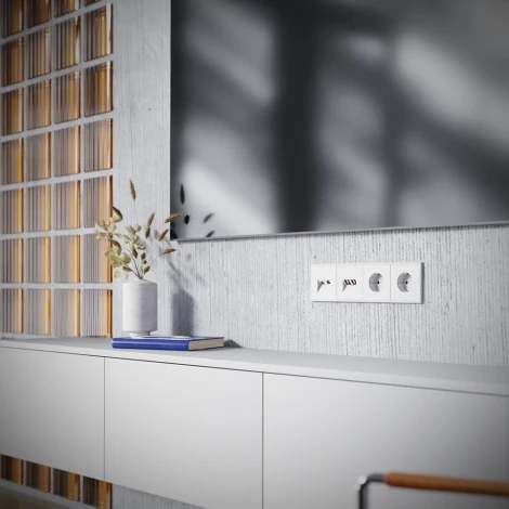 Розетка телевизионная встраиваемая TV+RJ45 Voltum S70 VLS060702 (белый матовый)