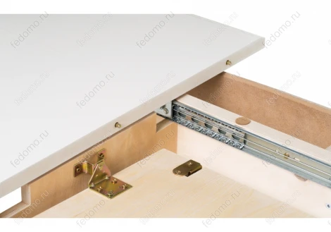 Стол Woodville Авилла молочный / золото 483902