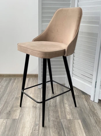 Полубарный стул M-City NEPAL-PB БЕЖЕВЫЙ #5, велюр/ черный каркас (H=68cm)