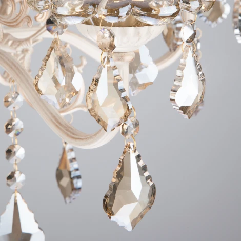 Подвесная люстра Eurosvet 3281 3281/5 белый с золотом / тонированный хрусталь (220V, хрусталь Strotskis, на цепи, подсвечник, свеча)