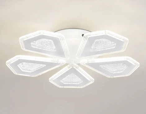 Потолочная люстра Ambrella ACRYLICA FA4030 (LED, 220V, пульт управления)