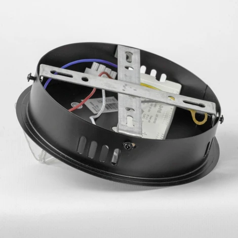 Потолочная люстра на штанге Lussole Torrance LSP-7168 (LED, 220V)