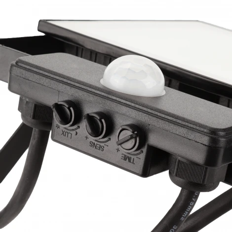 Прожектор уличный светодиодный с датчиком движения Ritter PROFI 53423 9