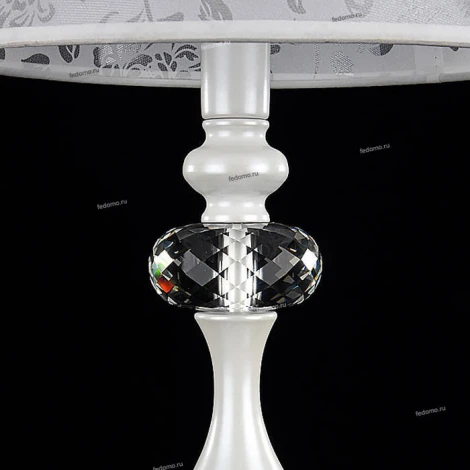 Интерьерная настольная лампа Freya Adelaide FR2306-TL-01-W