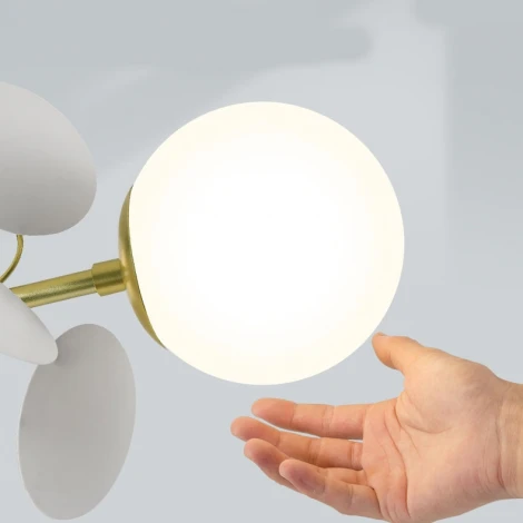 Потолочная люстра на штанге Matisse B D120 Gold White ImperiumLoft Matisse-B (194951-23) (220V, шар)