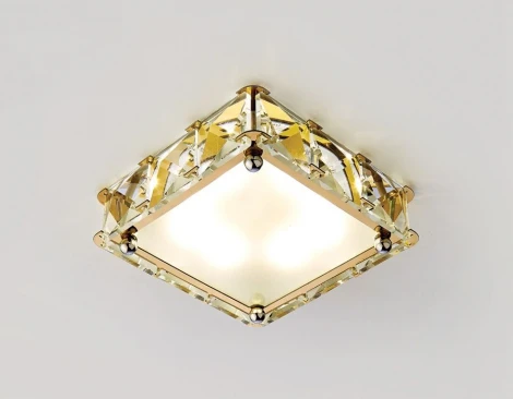 Встраиваемый точечный светильник Ambrella Декоративные Led S50 G/W 4W 4200K