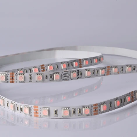 Светодиодная лента Uniel ULS-M25-5050-60LED/m-10mm-IP20-DC12V-14,4W/m-5M-RGB PROFI катушка в герметичной упаковке