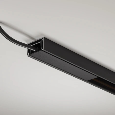 Ввод питания черный Maytoni Accessories for tracks Basity TRA172B-1B (48V)