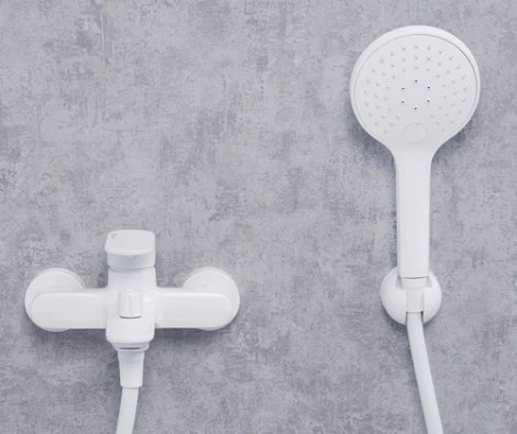 Смеситель Wasserkraft Mindel 8501 для ванны с душем