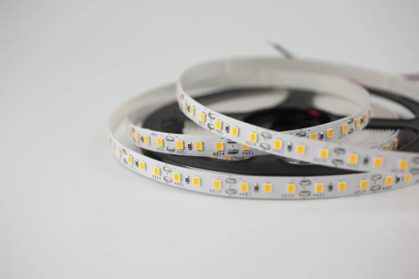 Светодиодная лента 10Вт/м 12В 5м LEDS POWER 008660