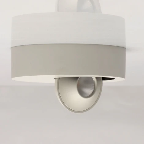 Накладной точечный светильник DeMarkt Круз 637016501