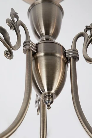 Потолочная люстра Eurosvet Lira 60053/3 античная бронза