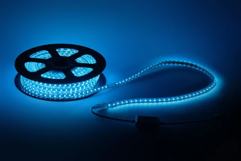 Светодиодная лента 220V 20м RGB ЭРА LS5050-14,4-60-220-RGB-IP67-20m