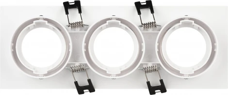 Встраиваемый точечный светильник ЭРА KL92-3 WH (12V)