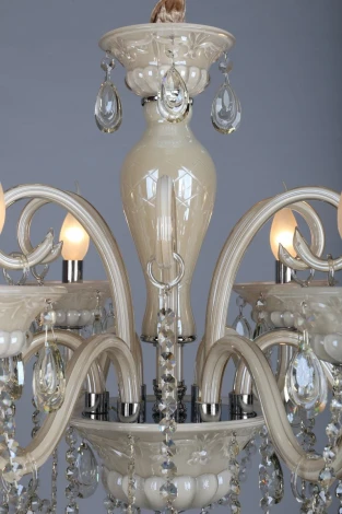 Подвесная люстра Omnilux Teramo OML-30503-06 (220V, на цепи, подсвечник, свеча)