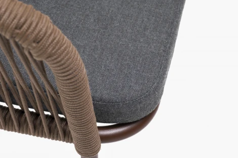 "Марсель" стул плетеный из роупа, каркас алюминий коричневый (RAL8016) муар, роуп коричневый круглый, ткань темно-серая 027 4SIS арт.УТ-00007220