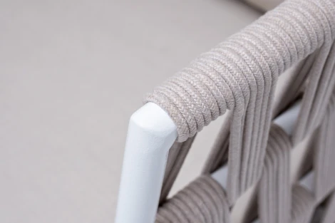 "Диего" кресло плетеное из роупа, основание дуб, каркас алюминий светло-серый (RAL7035) шагрень, роуп бежевый круглый, ткань бежевая 15052 4SIS DIE-A-T002 RAL7035 SH beige(beige15052) OLD