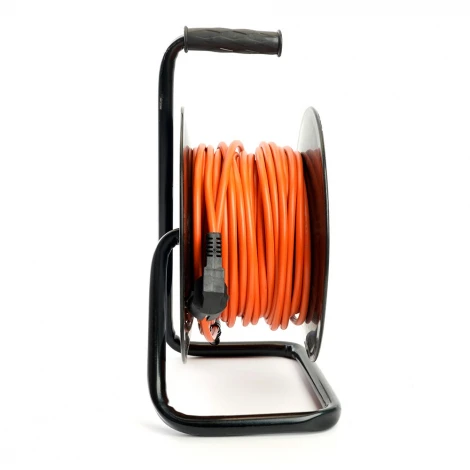 Удлинитель 4-х местный с заземлением 50 метров на катушке Stekker Standart 50173