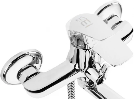 Смеситель Milardo Niagara NIASBLCM10 универсальный