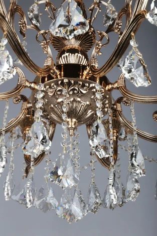 Подвесная люстра Omnilux Grosseto OML-77723-08 (220V, на цепи, подсвечник, свеча)