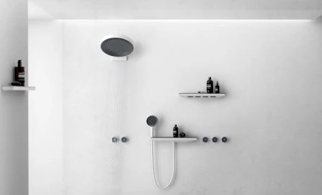 Шланговое подключение Hansgrohe Rainfinity Porter 500 26843700 с полкой и держателем