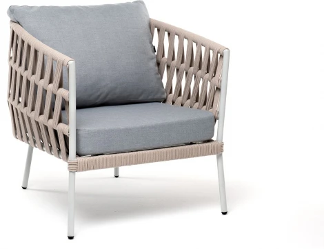 "Диего" кресло плетеное из роупа, каркас алюминий светло-серый (RAL7035) муар, роуп бежевый круглый, ткань светло-серая 4SIS арт.УТ-00009497