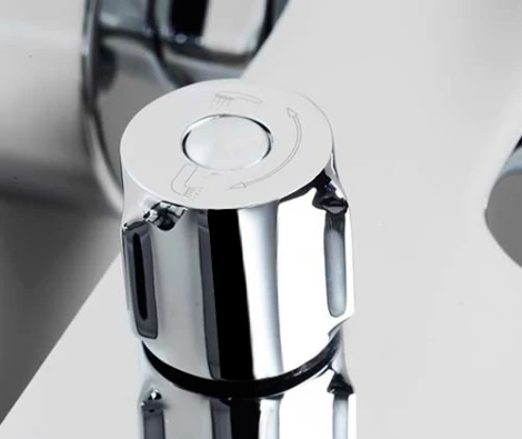 Смеситель Wasserkraft Lossa 1201 для ванны с душем