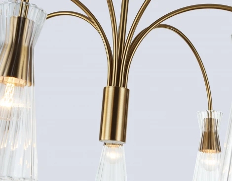 Потолочная люстра на штанге Ambrella High Light LH55703