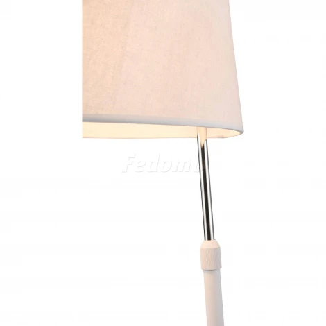 Интерьерная настольная лампа Maytoni Bergamo MOD613TL-01W (220V, выключатель)