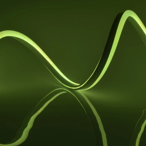 Светодиодная гибкая герметичная лента Neon 5 м. Neon ULS-N02-5050-60LED/m-13mm-IP67-DC12V-14W/m-5M-RGB блистер